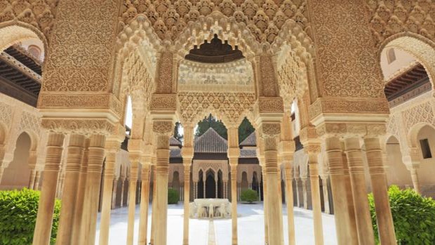 Ni profecía ni maldición en la Alhambra, solo matemáticas